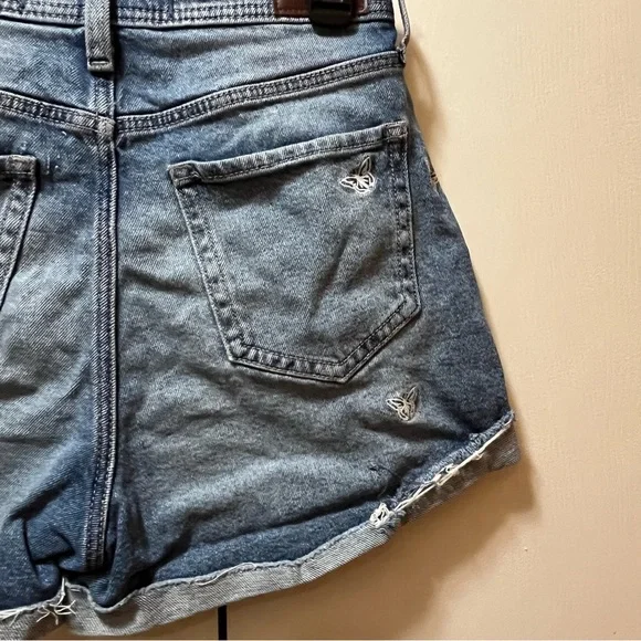 Hollister Women's Blue Denim Shorts with White Embroidered Butterflies, Waist 27 - Picture 8 of 11